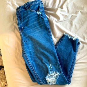 Old Navy Rockstar Super Skinny High Rise